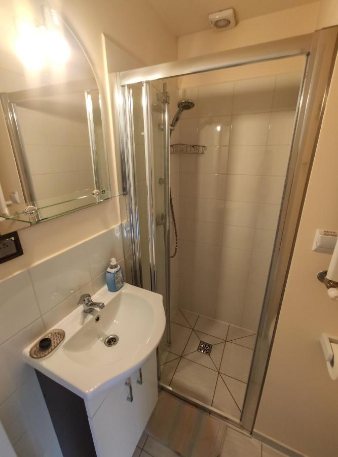 Koniczynka Hotell Ściegny Exteriör bild